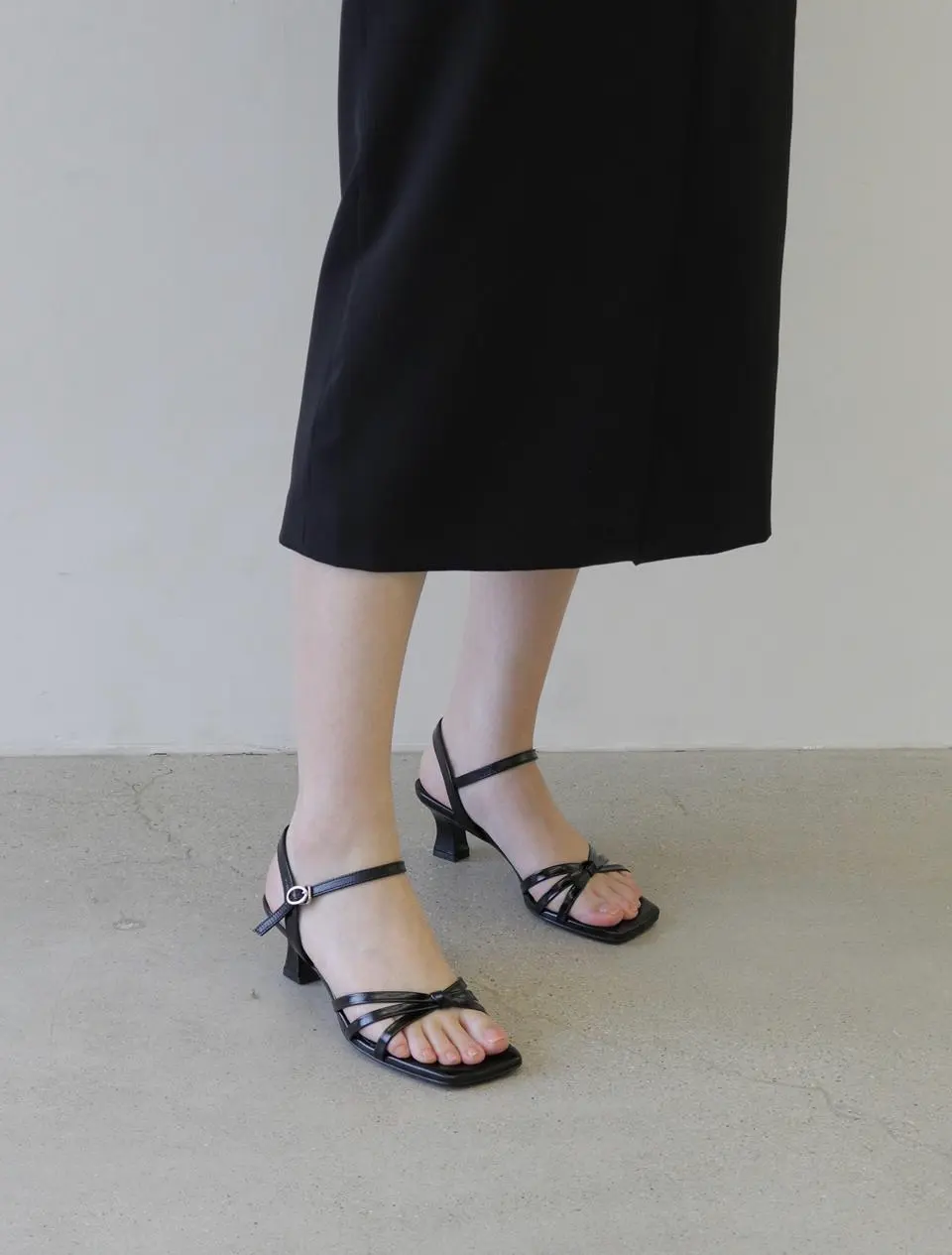 Twisted 5cm Sandal (LC393)