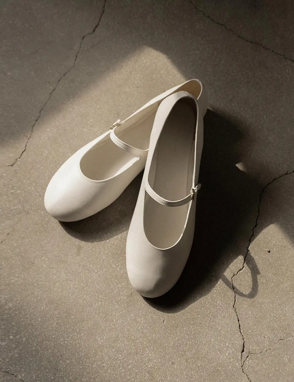 LUV MARYJANE FLATS [IVORY]