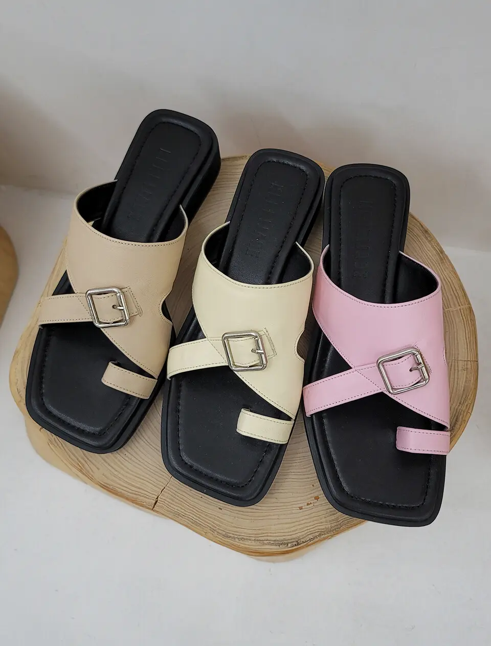 Buckle Slide (3 Colors)