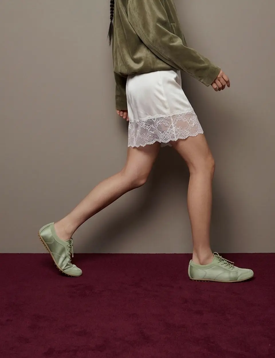 PETAL_Soft Sage Sweet-Colored Slim Fit Sneakers