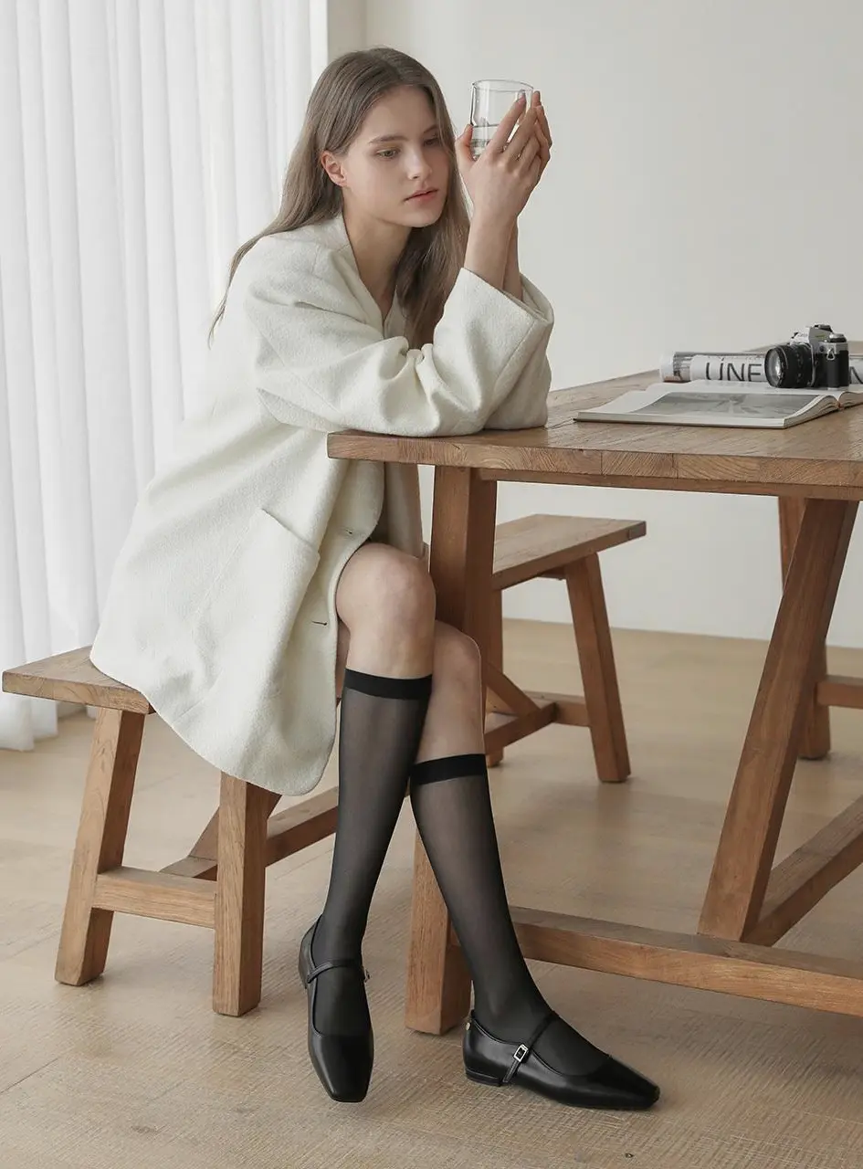 Square Toe Mary Jane Elastic Strap Flat Shoes