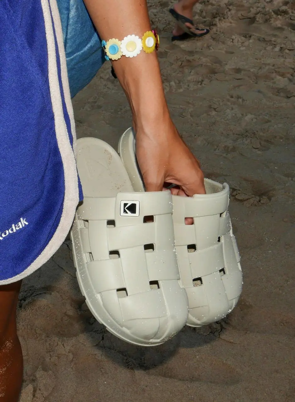 25 Spring/Summer Breeze Mule Slides [IVORY]