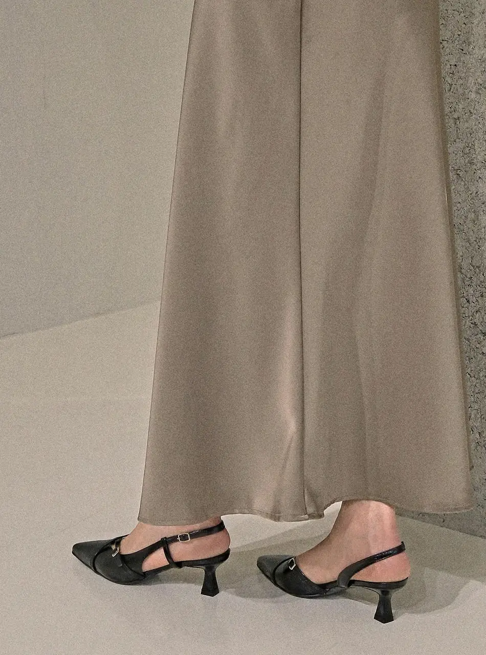 Nuart Slingback Pumps (A202J)