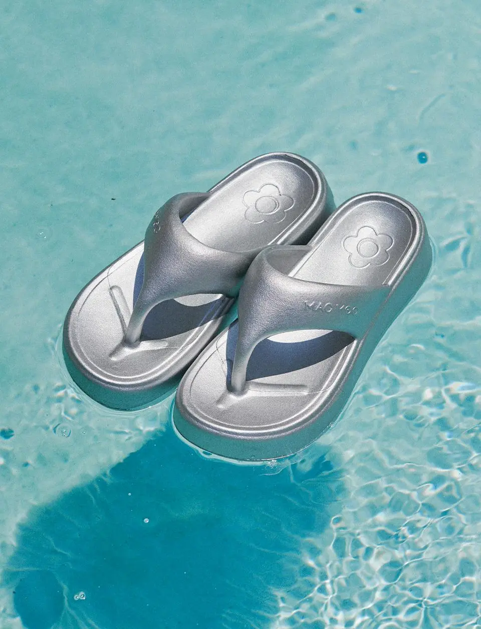 Kkomulock Light EVA 5cm Heel Flip-flop Sandals [4colors]