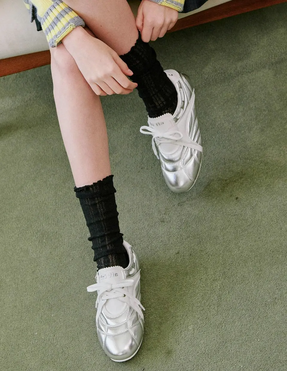 Quilted Metallic Faux Leather Sneakers (ljh1033)