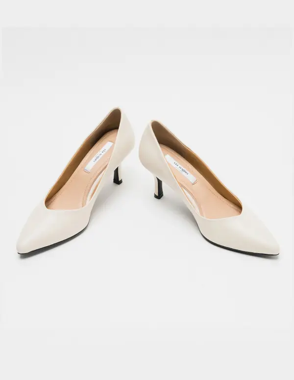 Helen Pumps