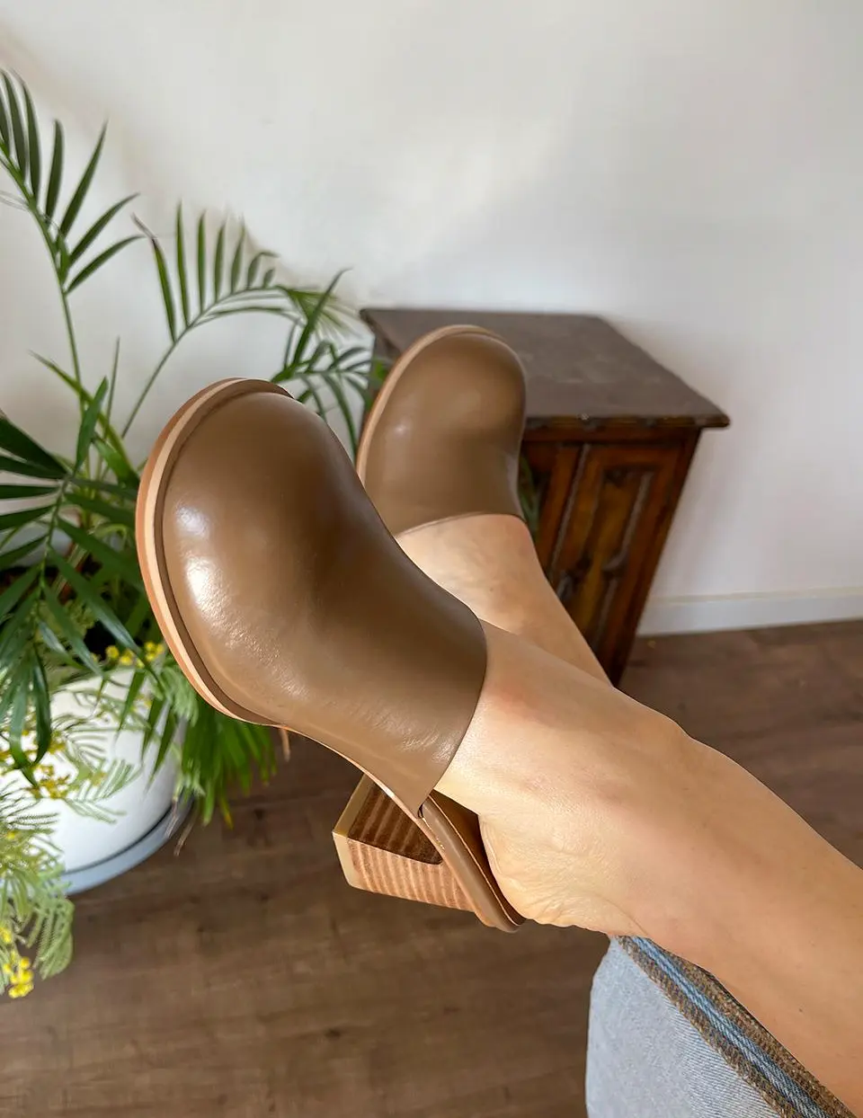 COY Chunky Shaped 6cm Round Mule Shoes