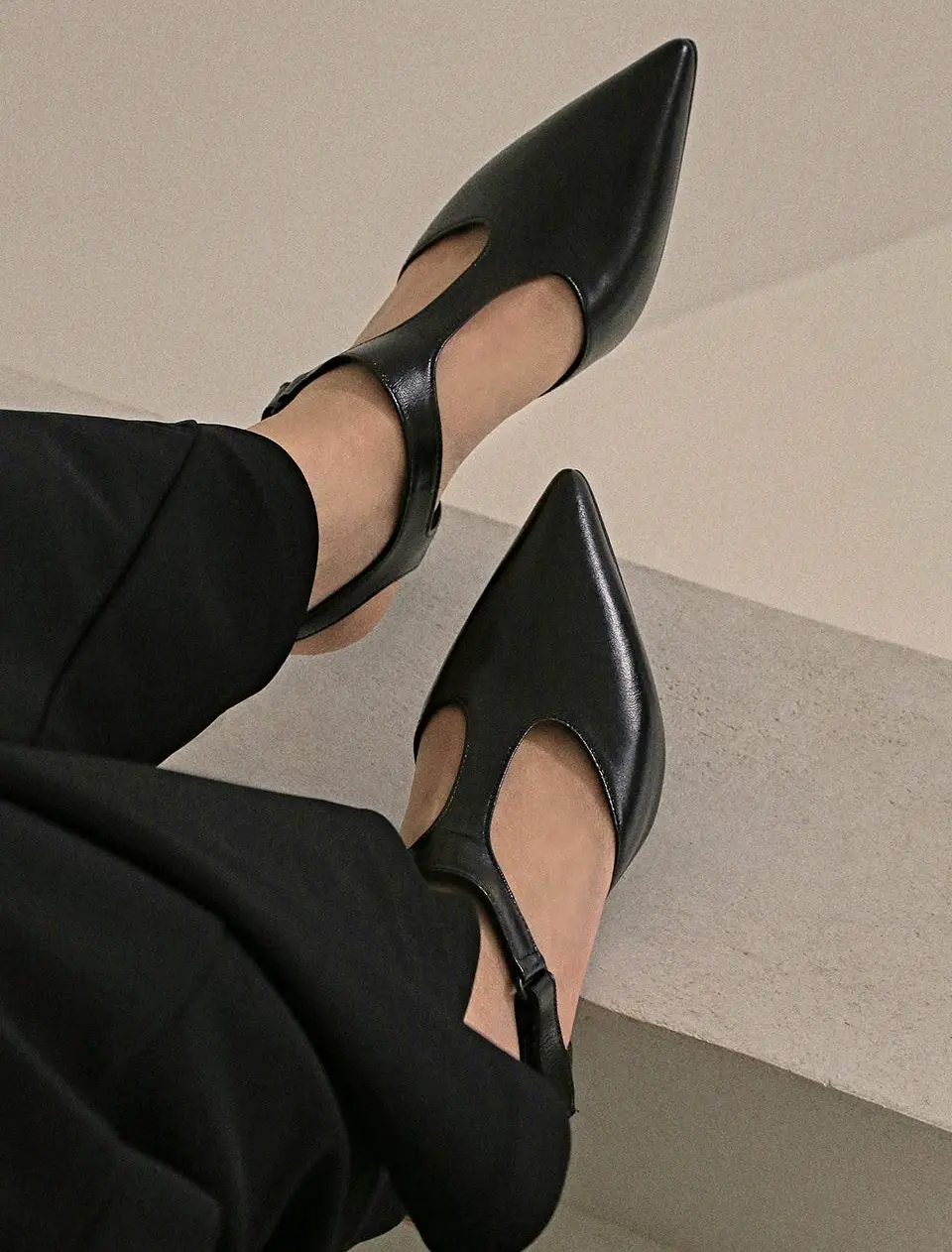 1930 Luft Strap Slingback Pumps