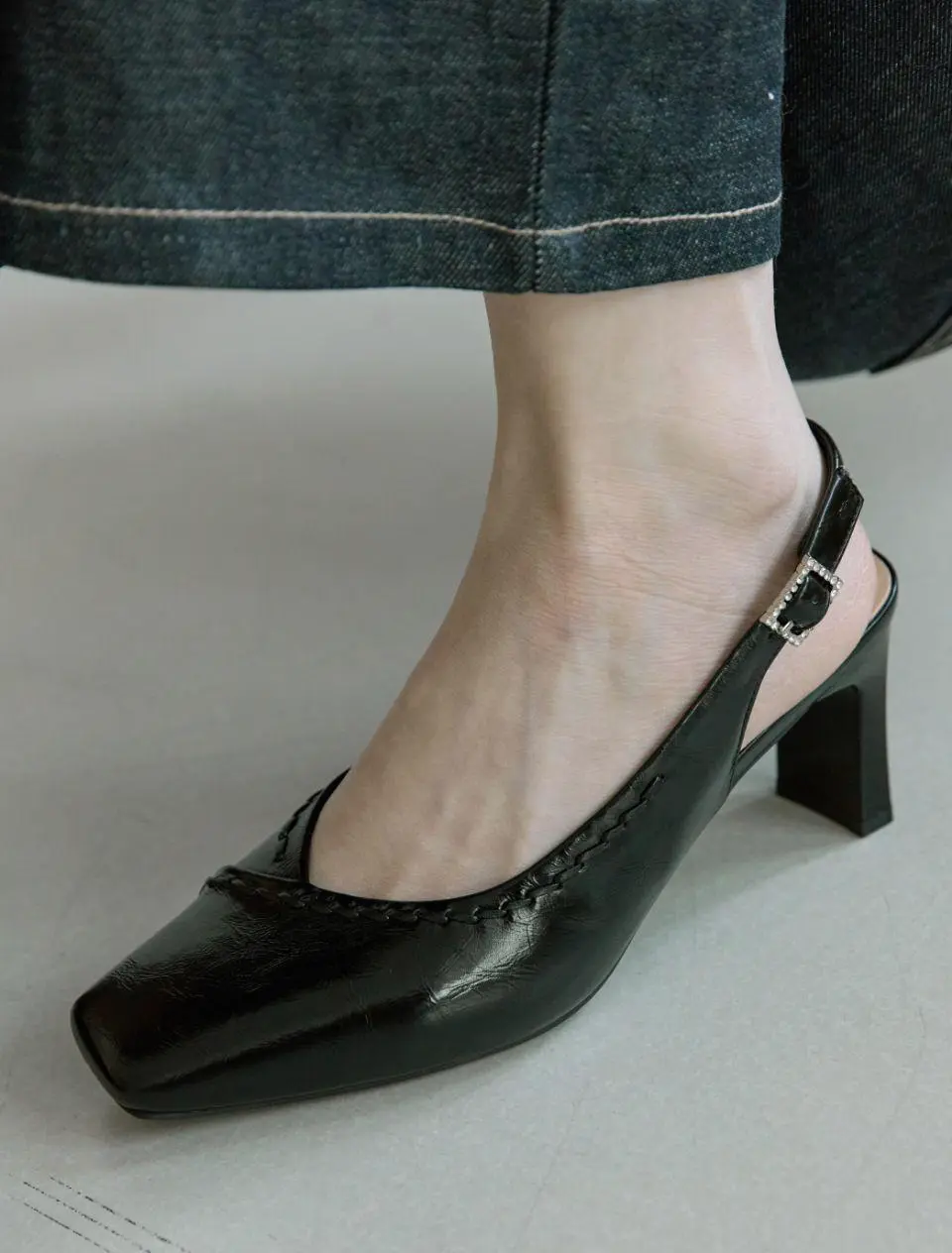 Cathrine V-Cut Slingback 7cm Pumps (WS9016)