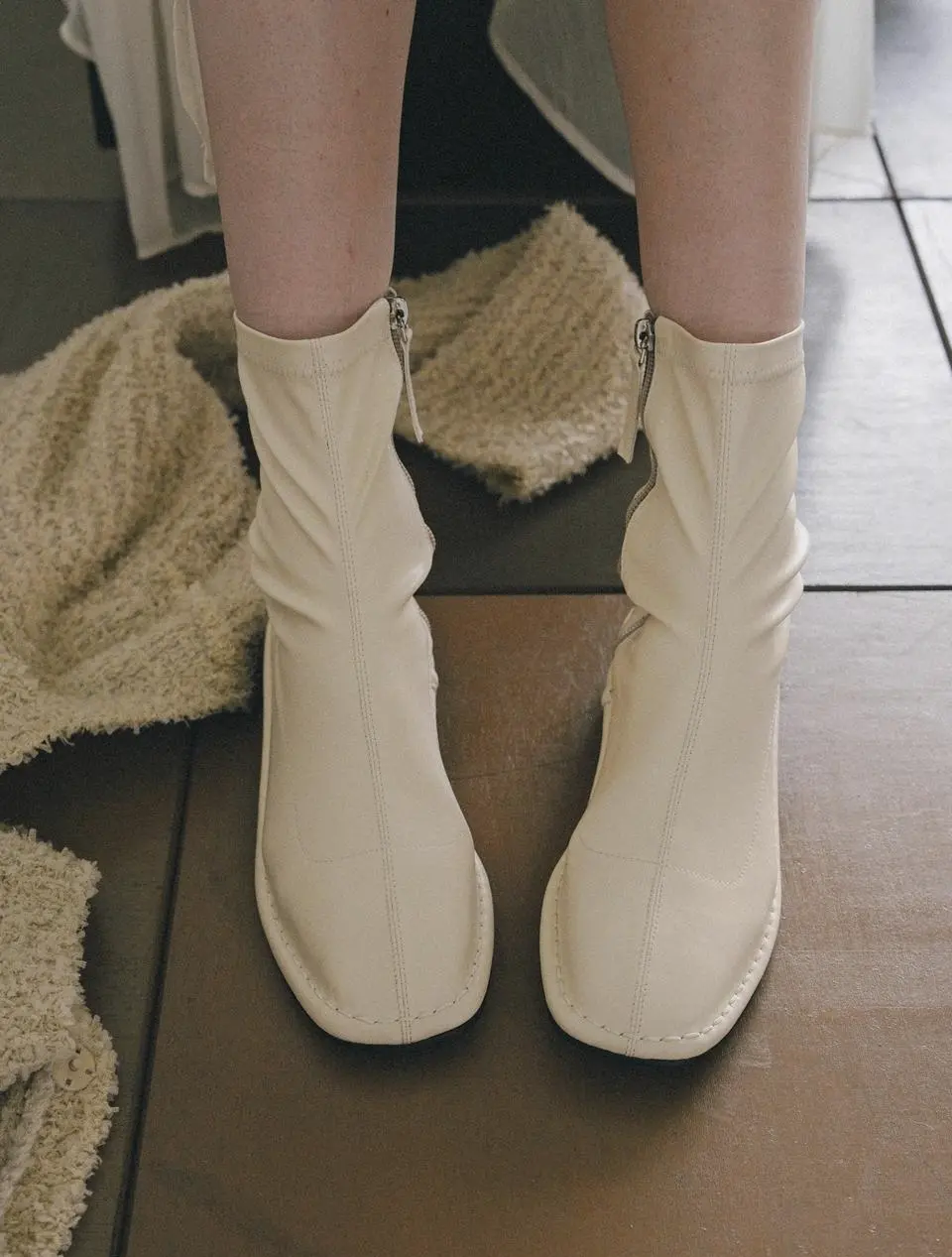 MINIMAL SOCKS BOOTS (3 COLORS)