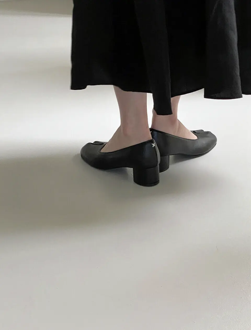 NOIING by JAMT Tabi 22 BK Pumps