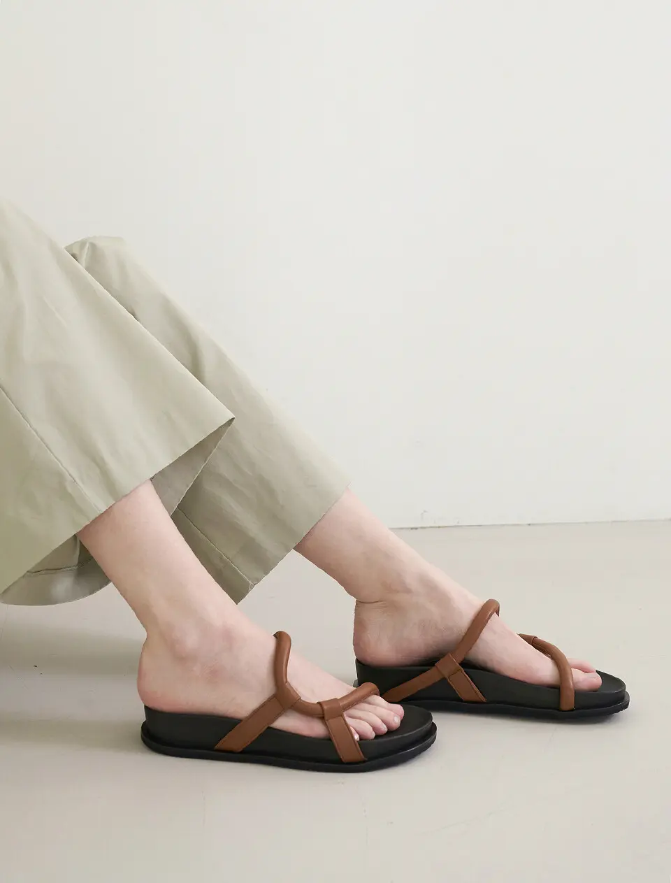 [SAMPLE SALE] Milo Slides Leather_Brown