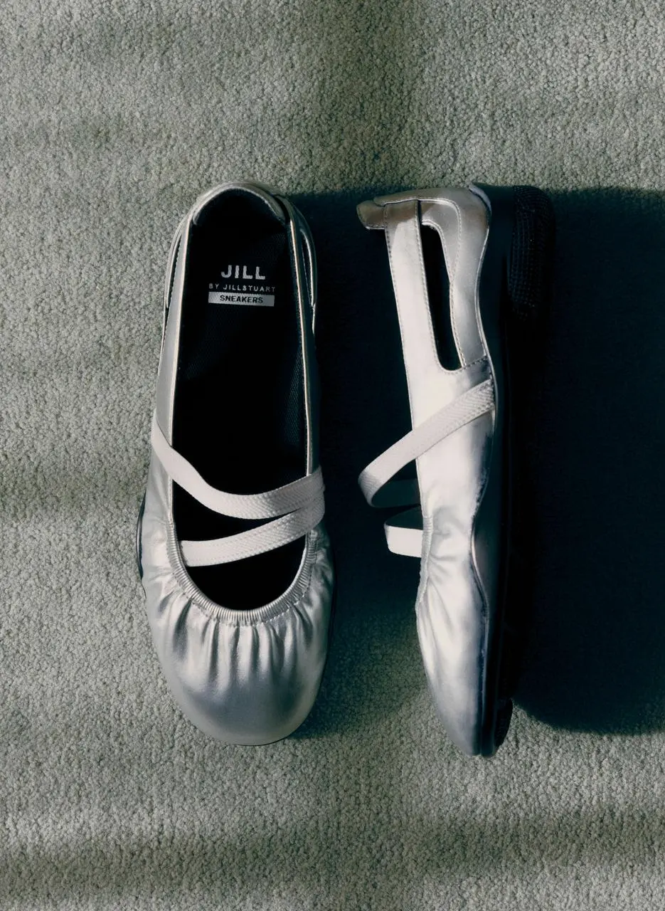 MIRA Hybrid Sneakers (JLSO6E450BK)