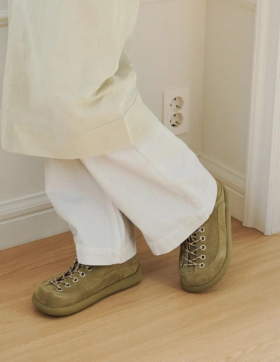 Natural Cowhide Campus Bloafers Loafers (EBAL167144)