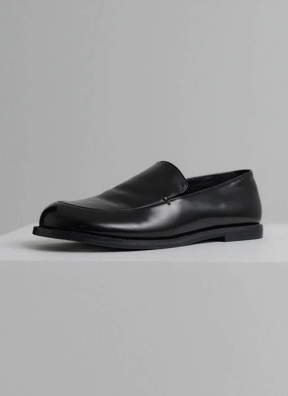 Sienna Loafer [Black]