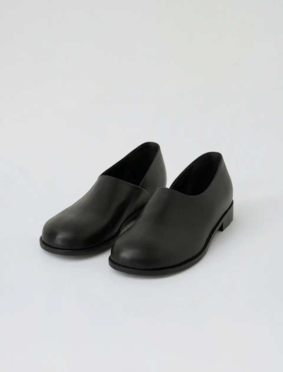 Pebble Loafer [Black]