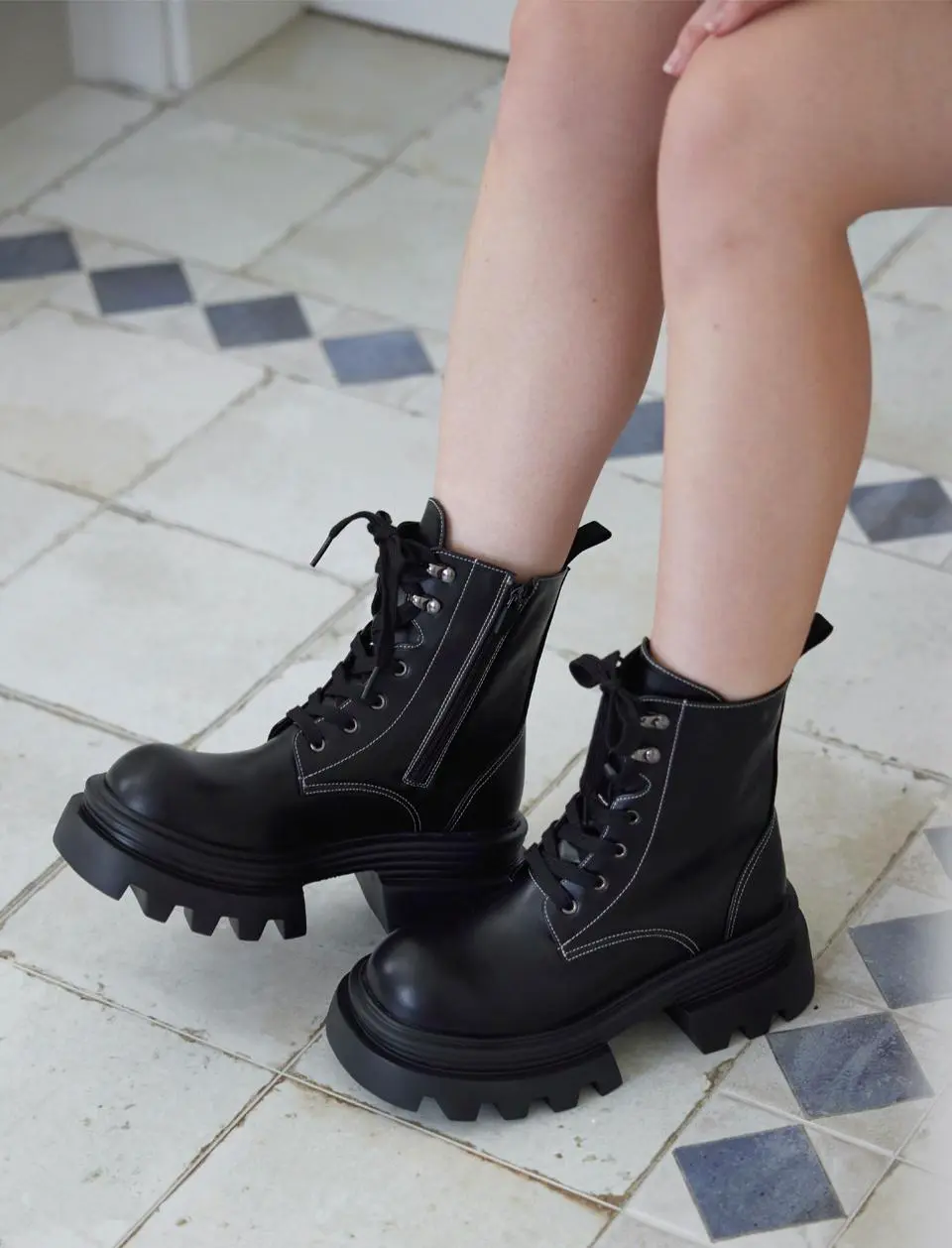 Track Stitch Worker Boots [BLACK]