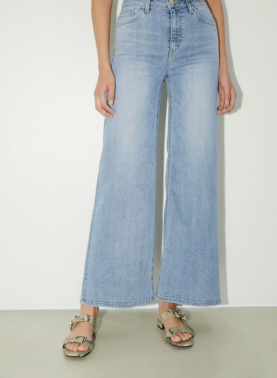 Anello Signature Strap Sandals - Cream