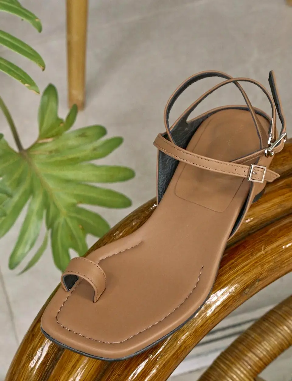 1305 Elias Double Strap Sandal [brown]