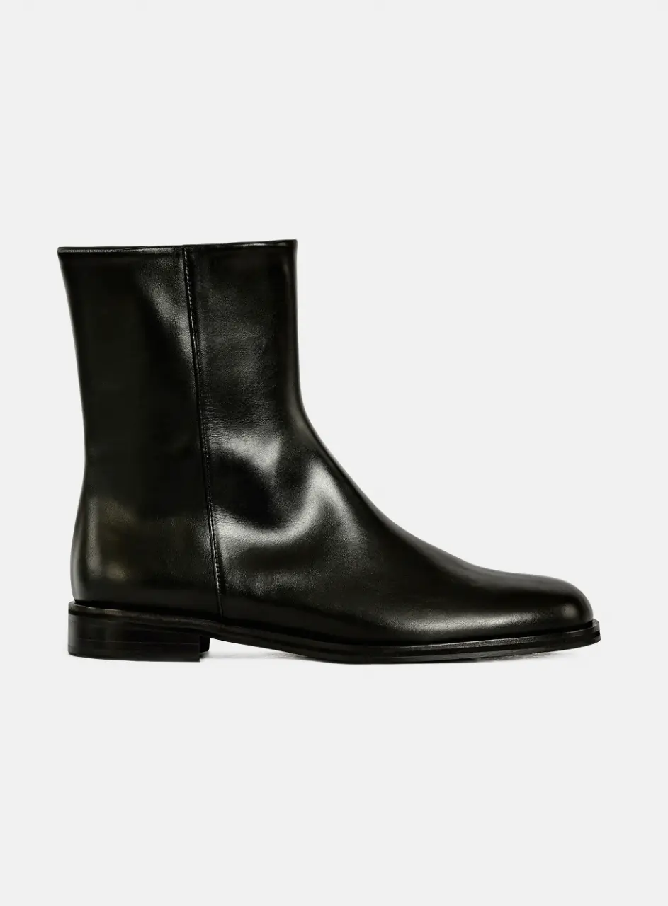 Leonardo Minimal Ankle Boots_Black