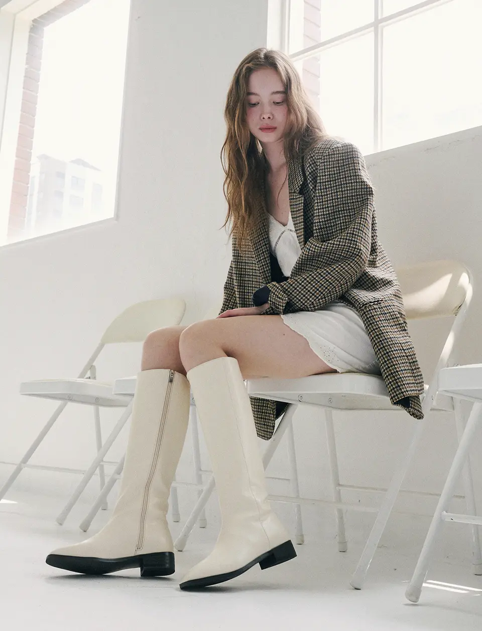 Pharrell Square Long Boots 3.5cm (2 Colors)