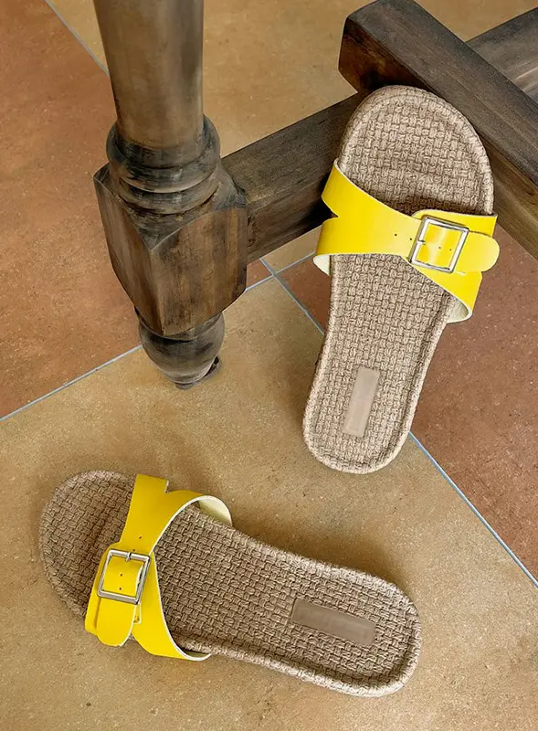 Rattan Slipper