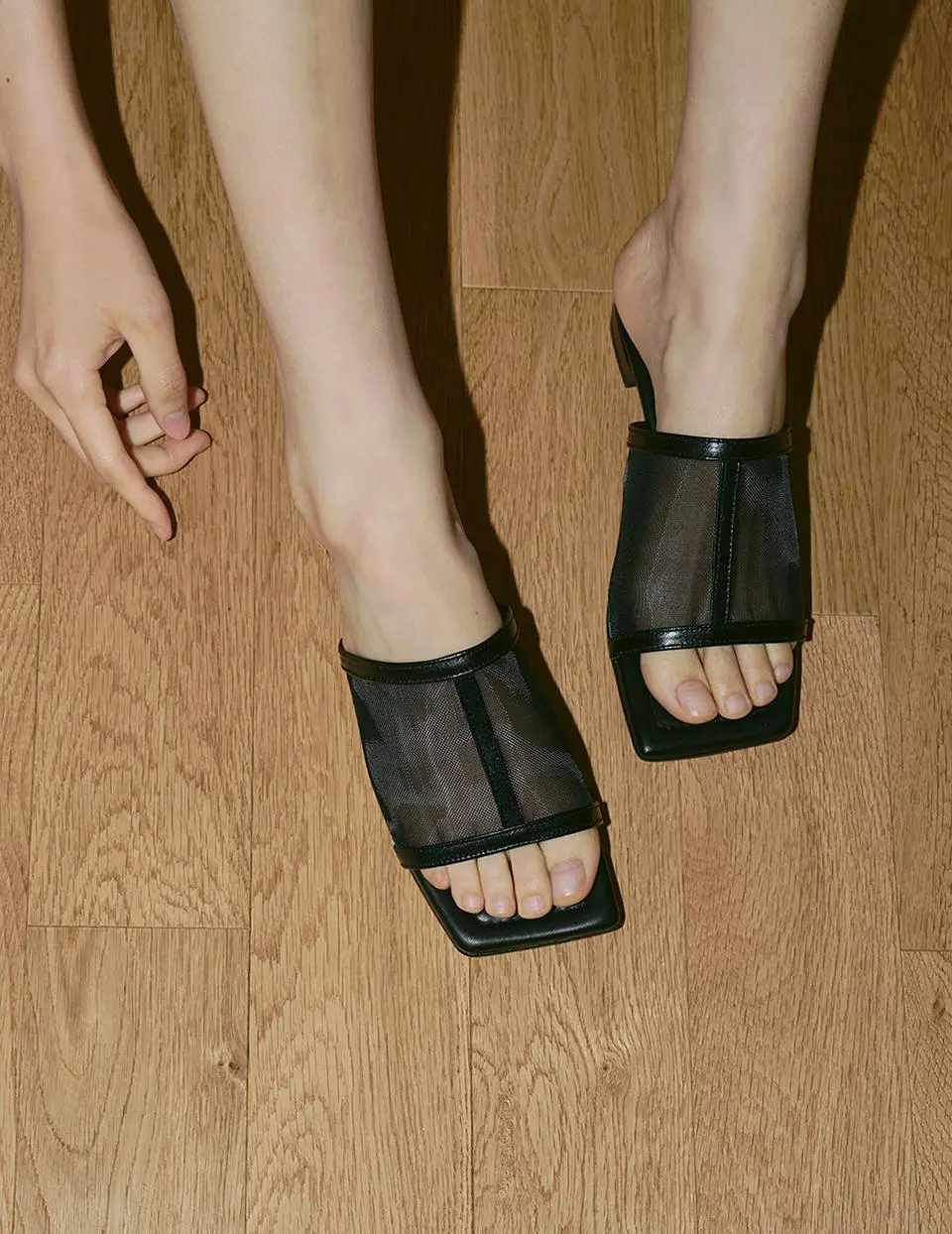 Airy Slipper Slides