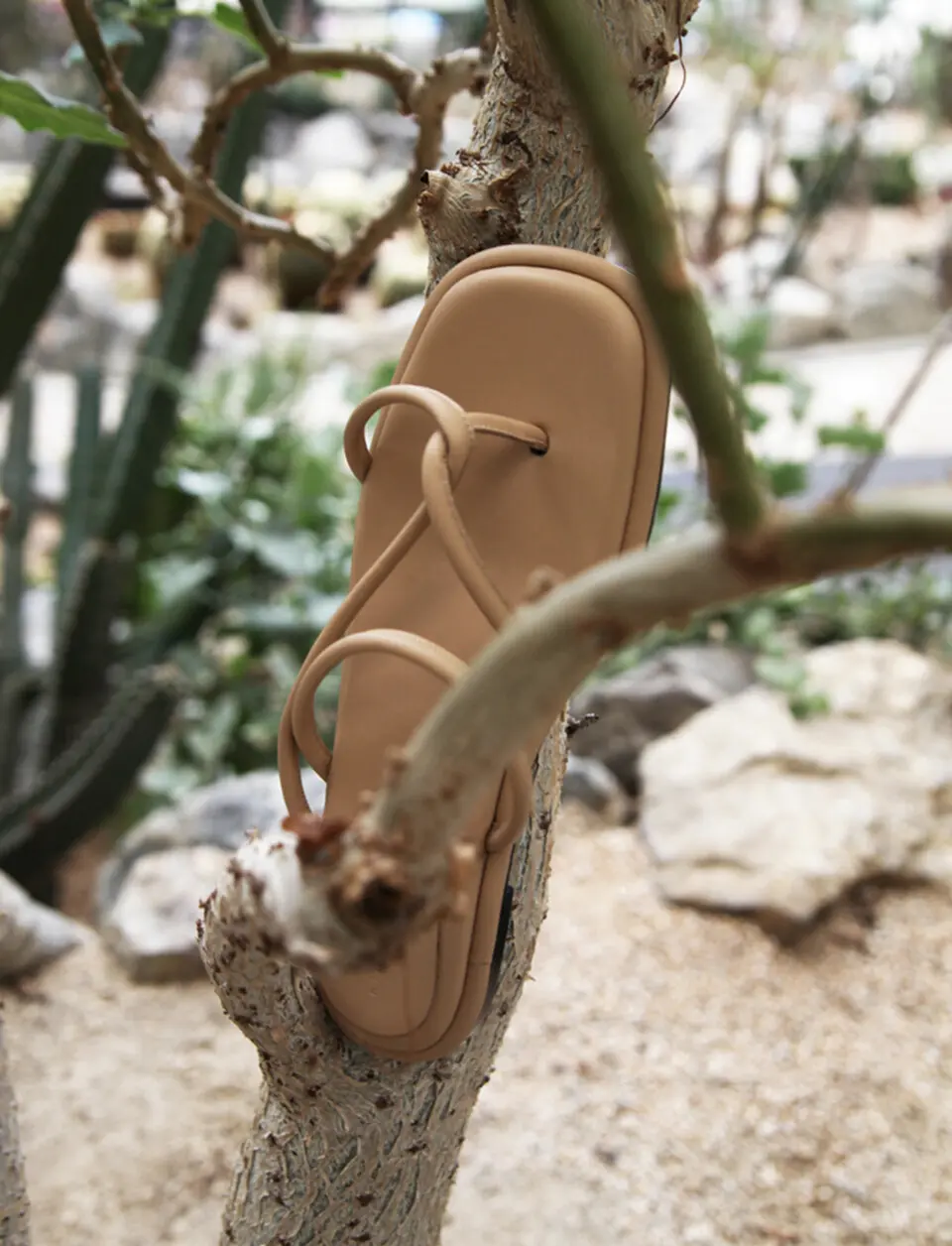 Maya Slides_Leather Beige