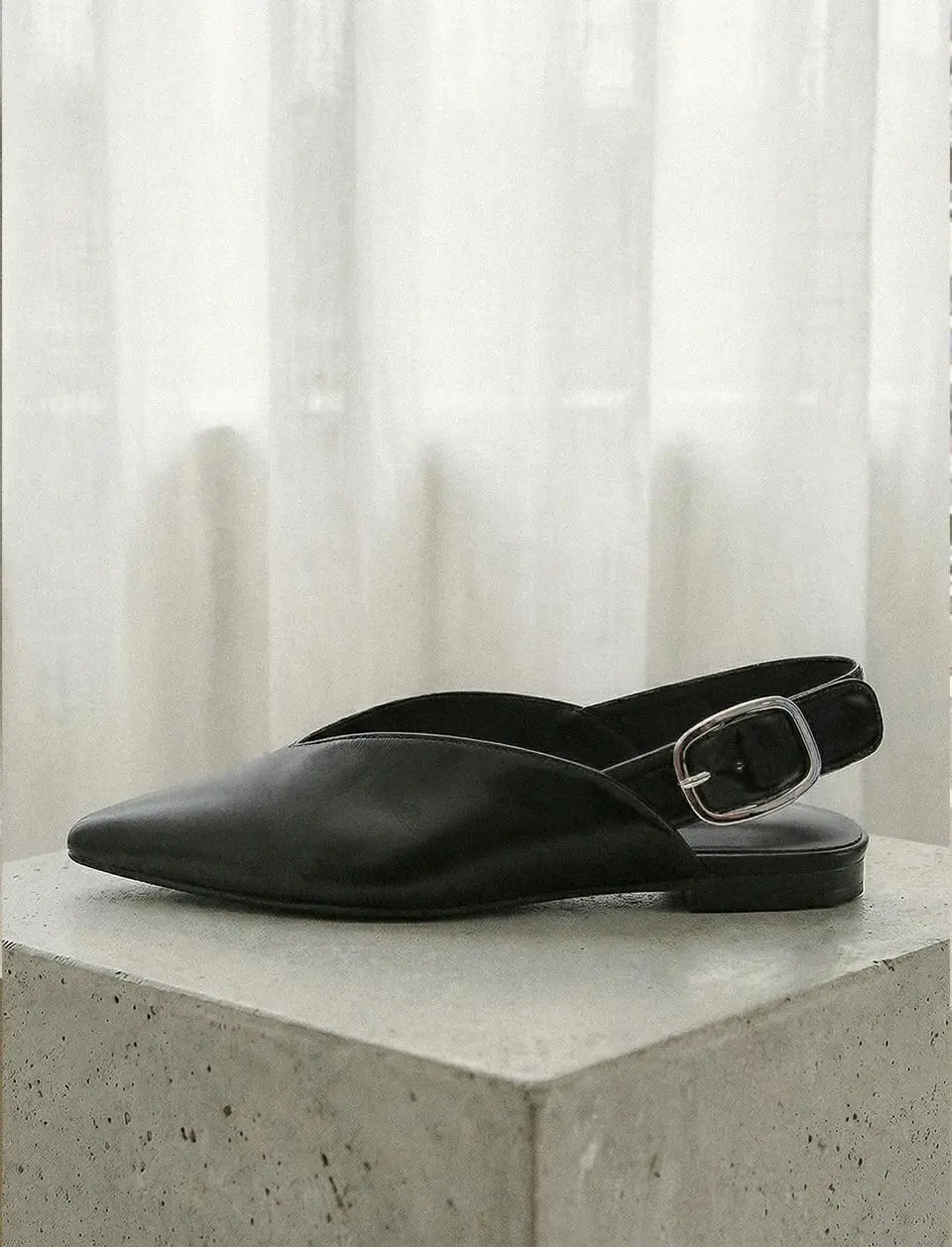 2052 Loe Slingback Flatshoes 1cm