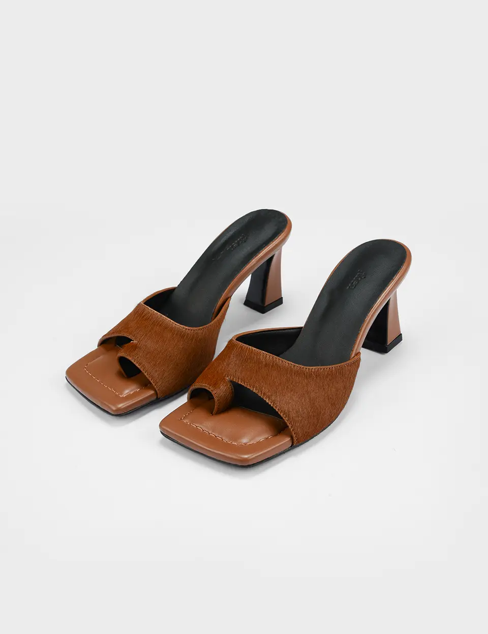 Matt Point Sandals_Brown