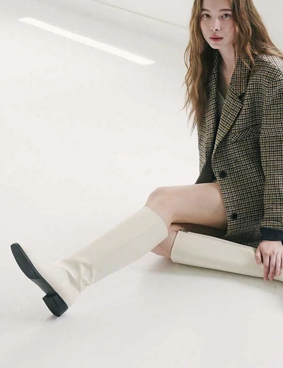 Pharrell Square Long Boots 3.5cm (2 Colors)