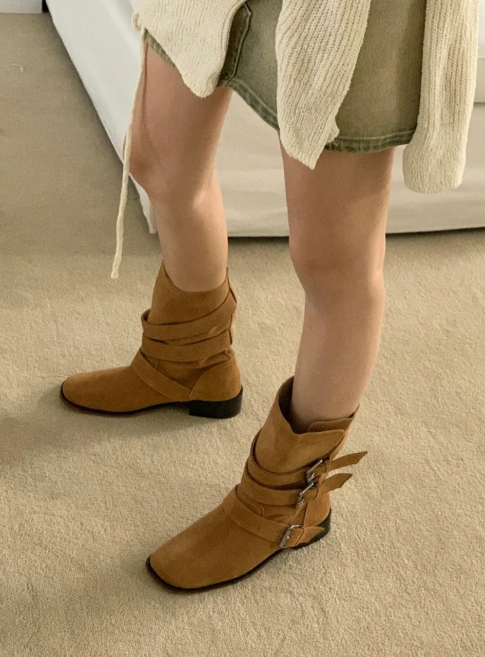 Vintage Layered Buckle Strap Middle Boots (ME6189)