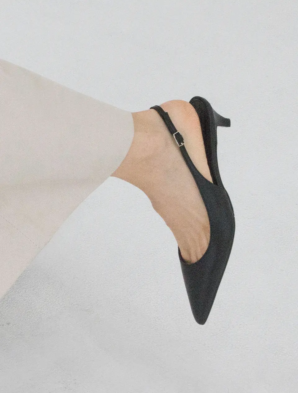 Leather Slingback 4cm Shoes [Beige] (kw2813)