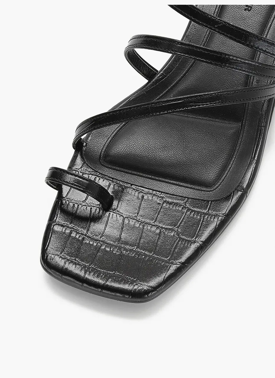 Unbalanced Strap Slippers - Black