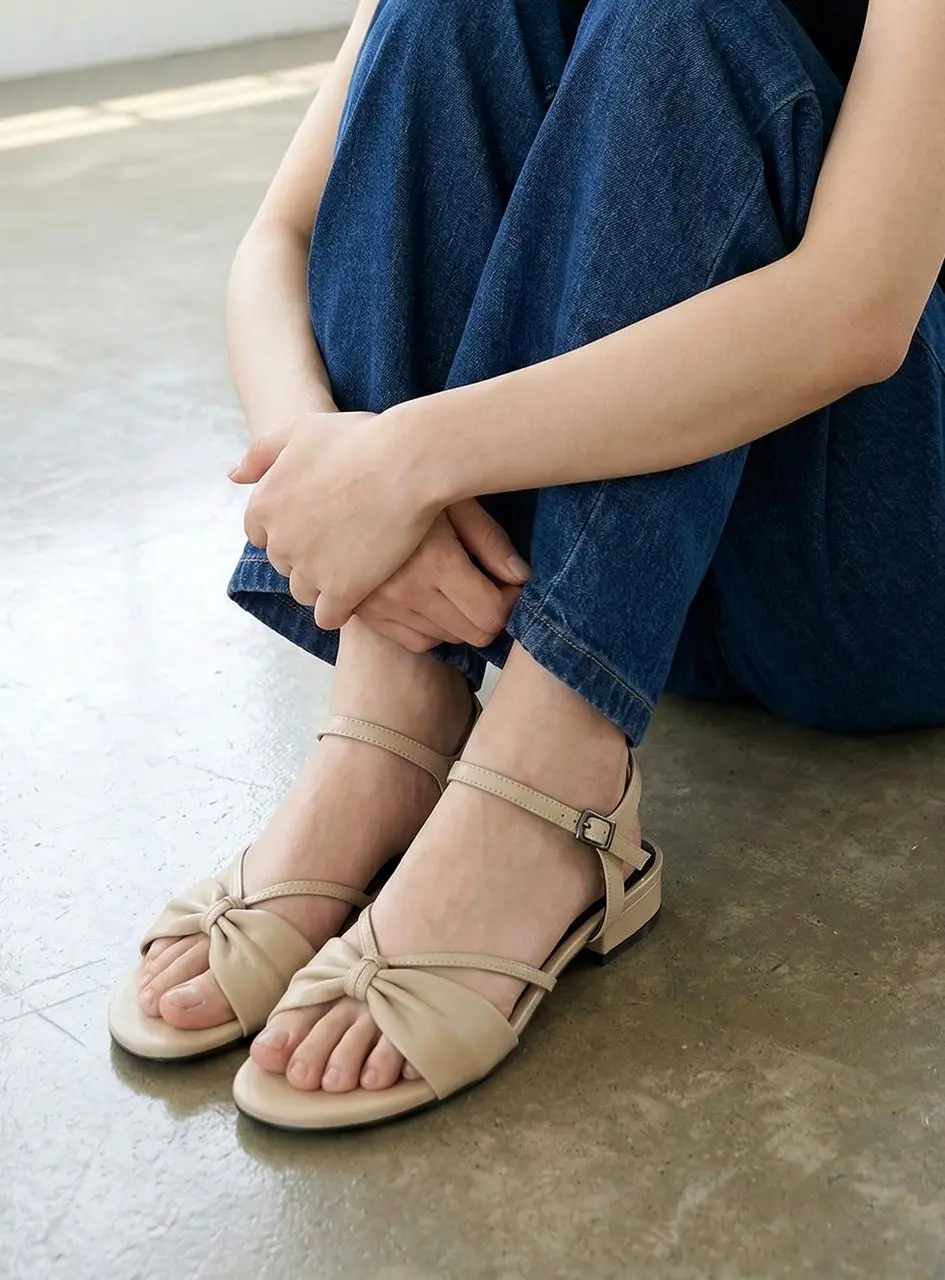 Glitter Ribbon Strap 2cm Sandals (LC582)