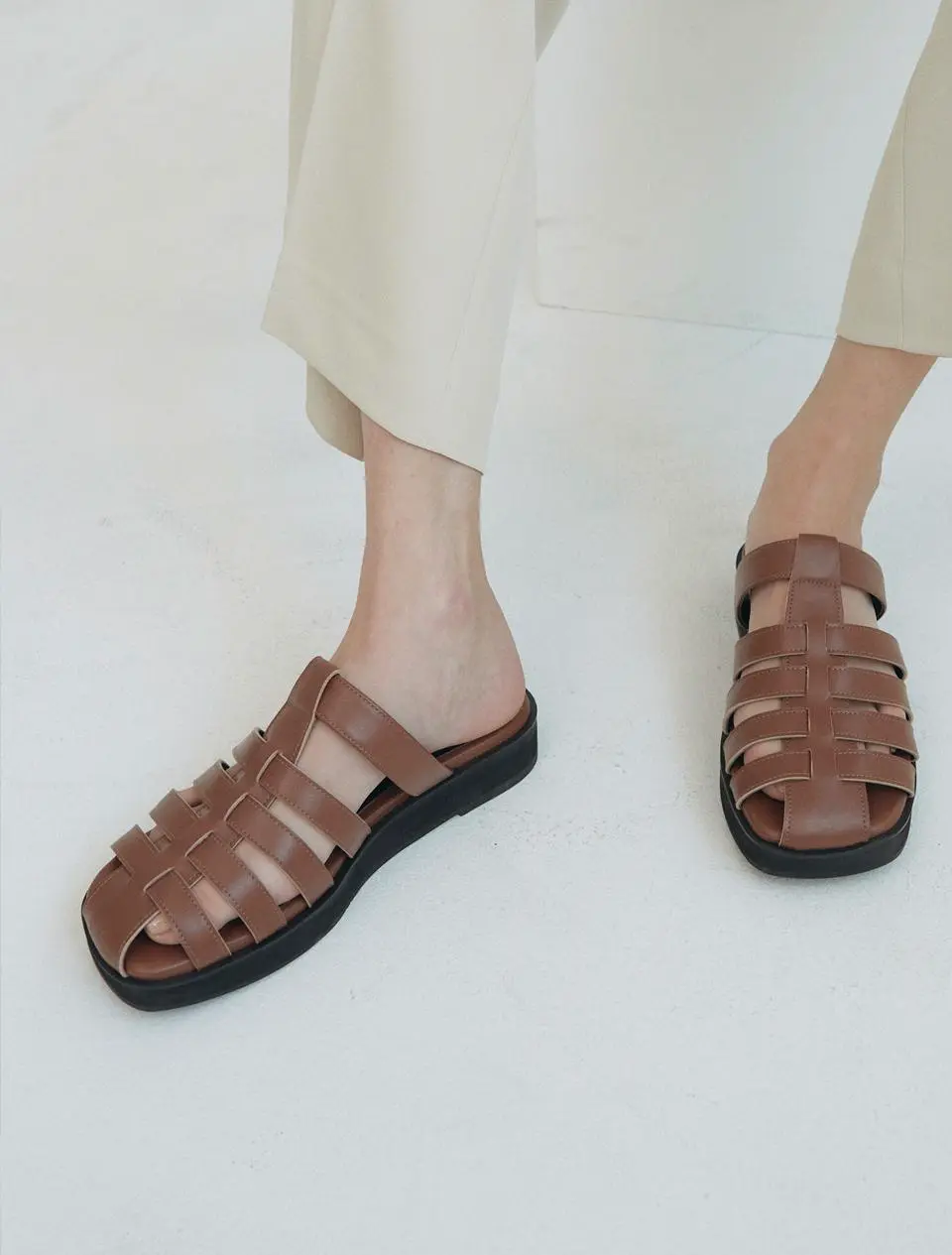 Fisherman Flat 3cm Sandal (LC161)