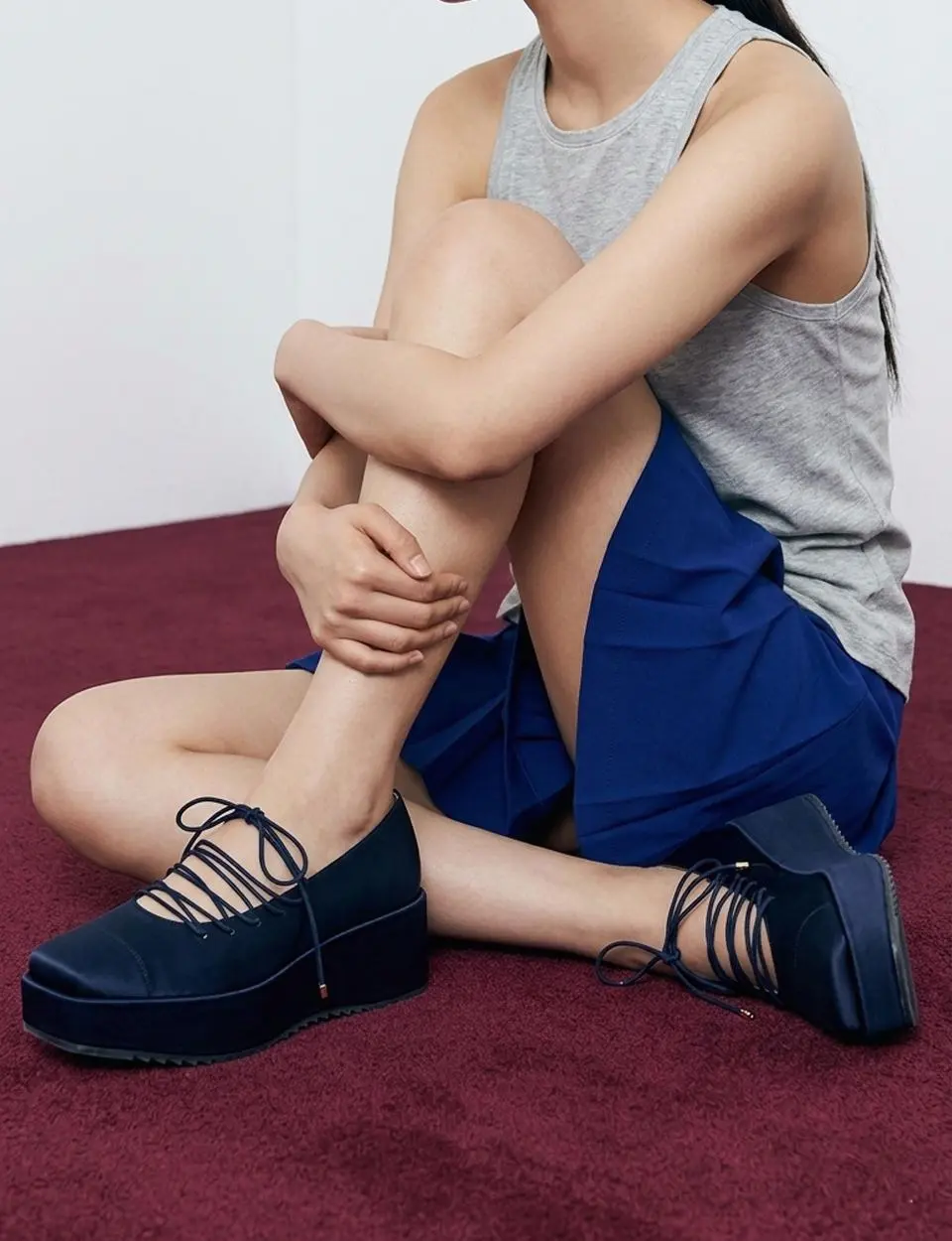 NUEE_Dark Navy Lace-Up Platform Loafers