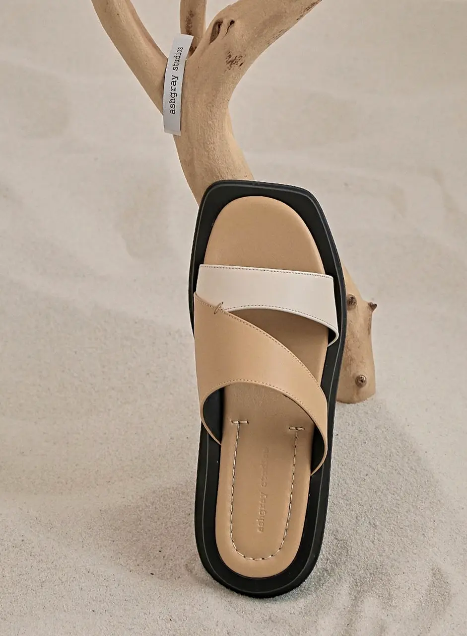 1527 Ranii Slippers Mule Sandals [Sand]