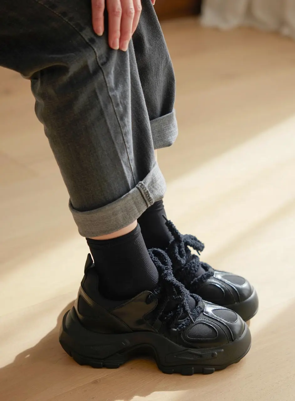 Mad Lace Loafer Sneakers