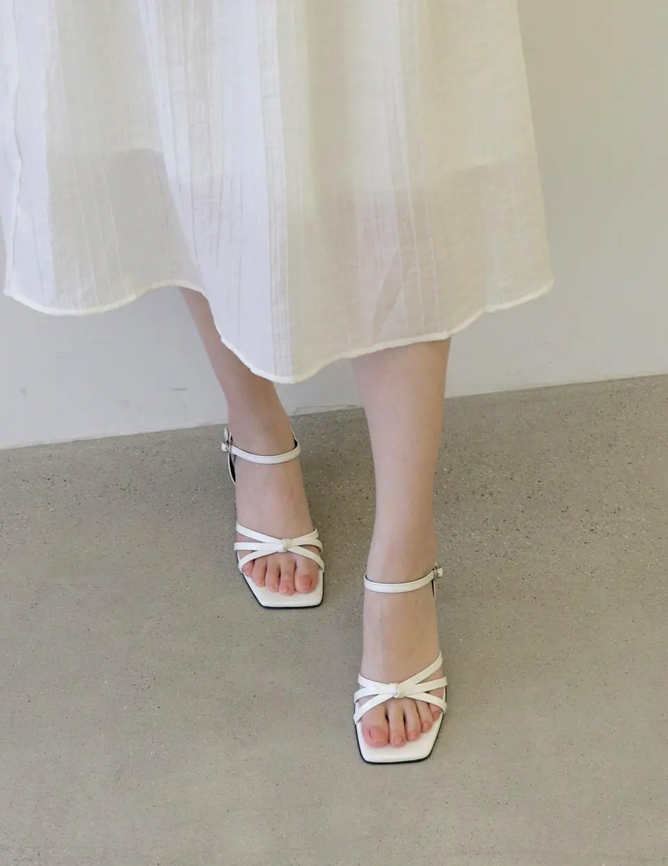 Twisted 5cm Sandal (LC393)