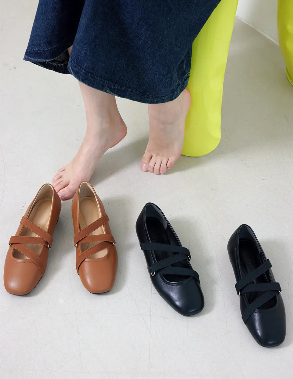 Up Banding Wrap Design Flat Shoes_2 Colors