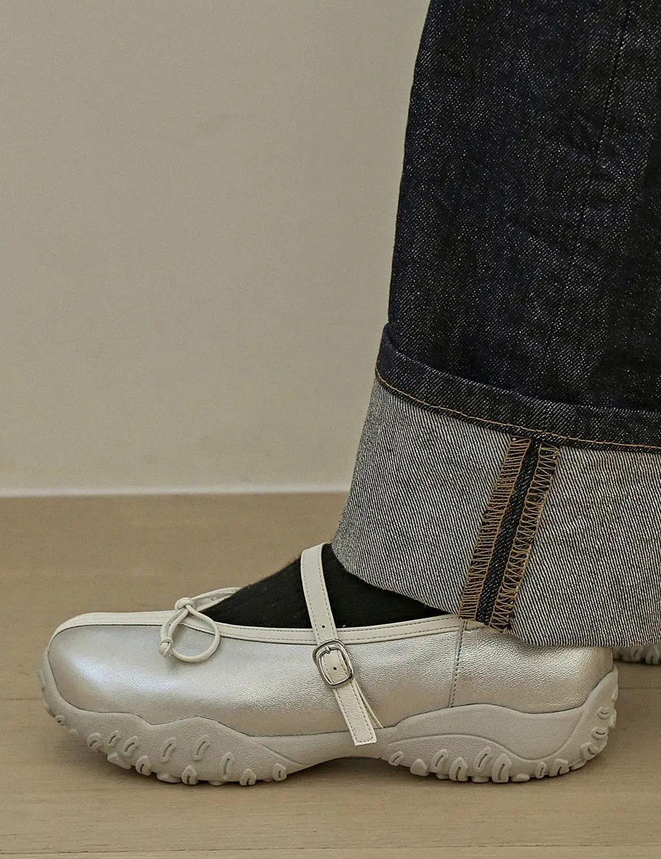 1855 Hans Maryjane Sneakers