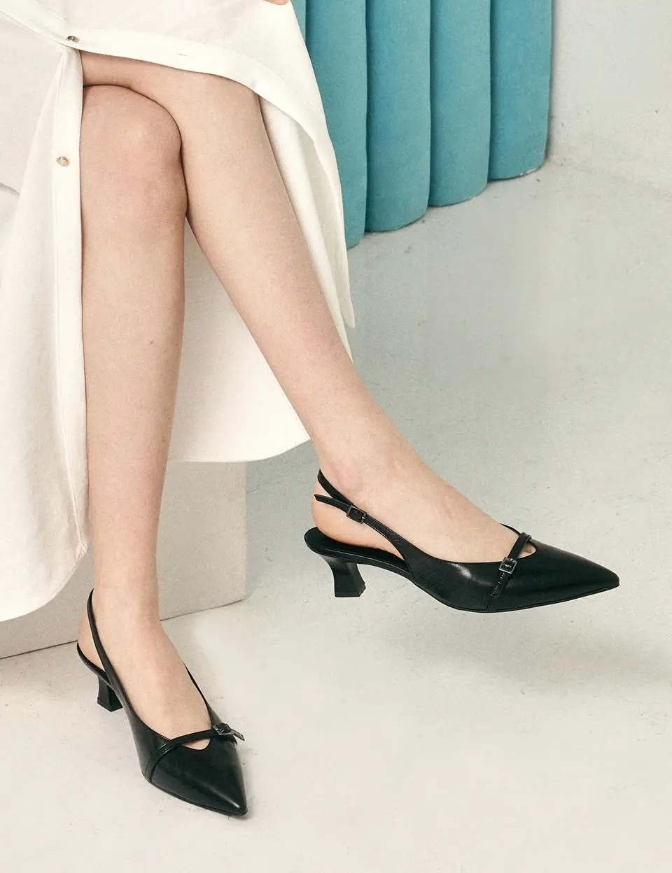Slingback Pumps (LC322)