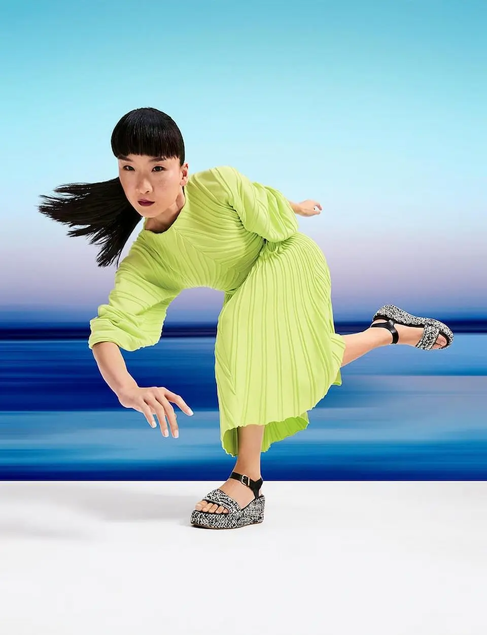 [Samsung C&T Official] Women's Platform Woven Wedge Ankle Strap Sandals Black (FT64K2S445)