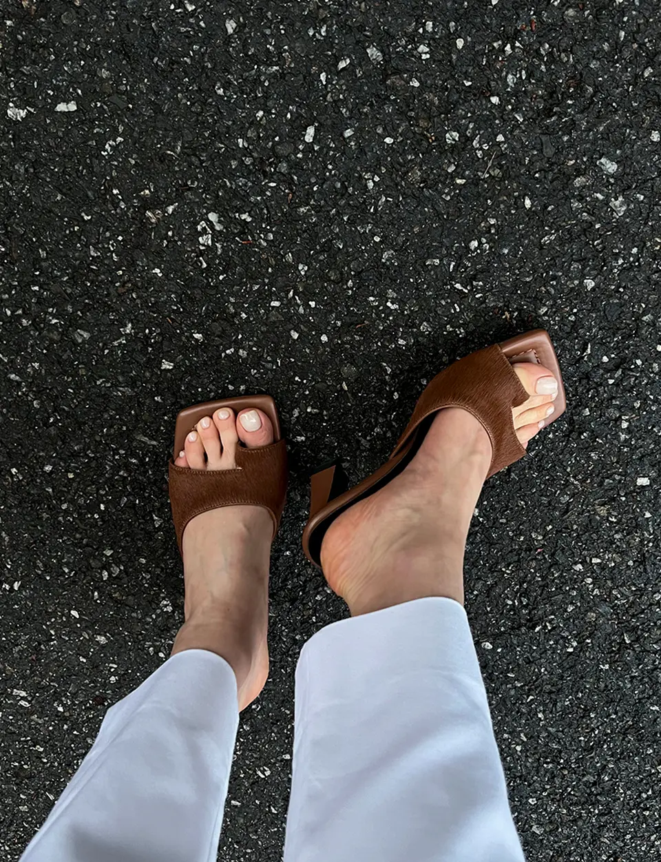 Matt Point Sandals_Brown