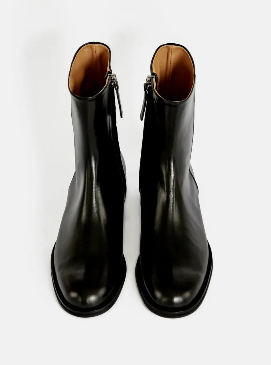 Leonardo Minimal Ankle Boots_Black
