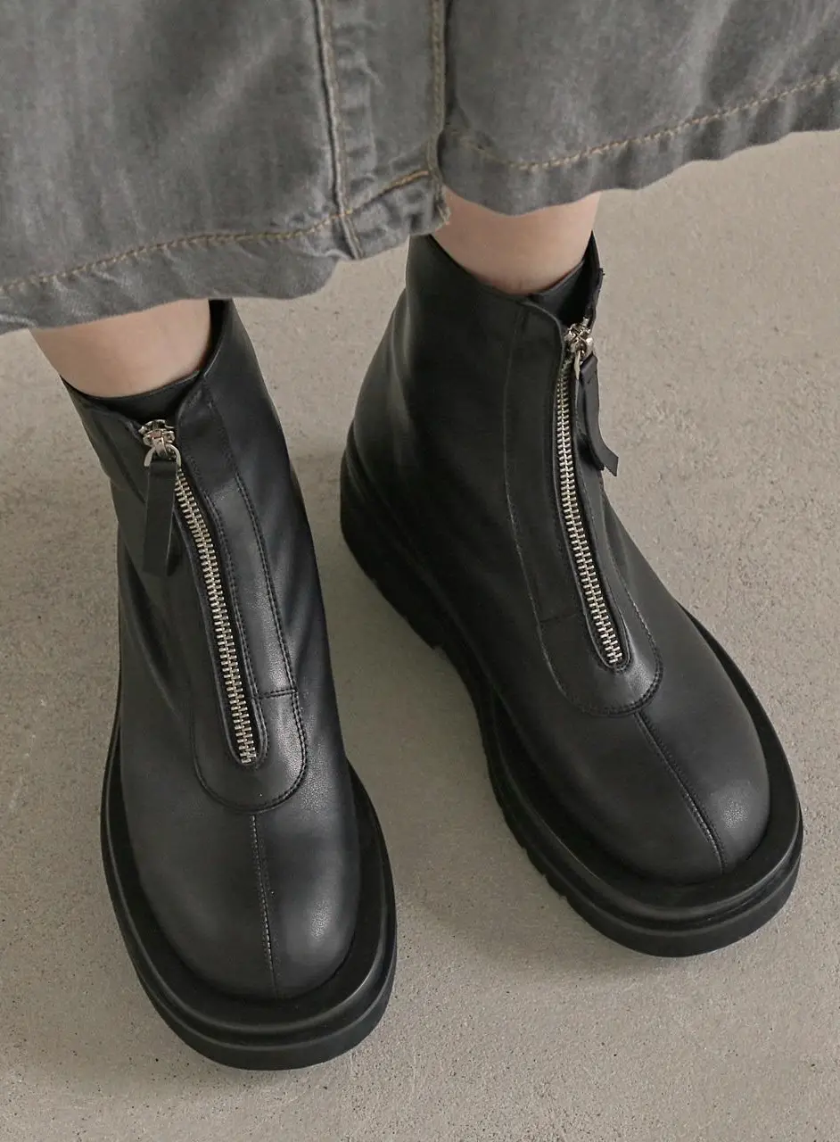 1567 Mrvica Ankle Boots - Black