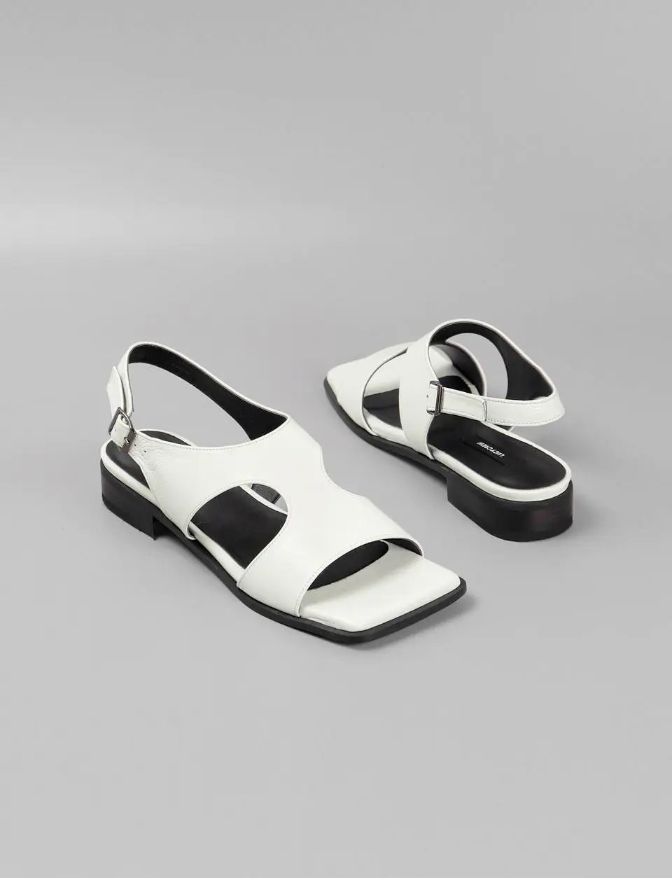 Square Low 2cm Sandal (LC158)