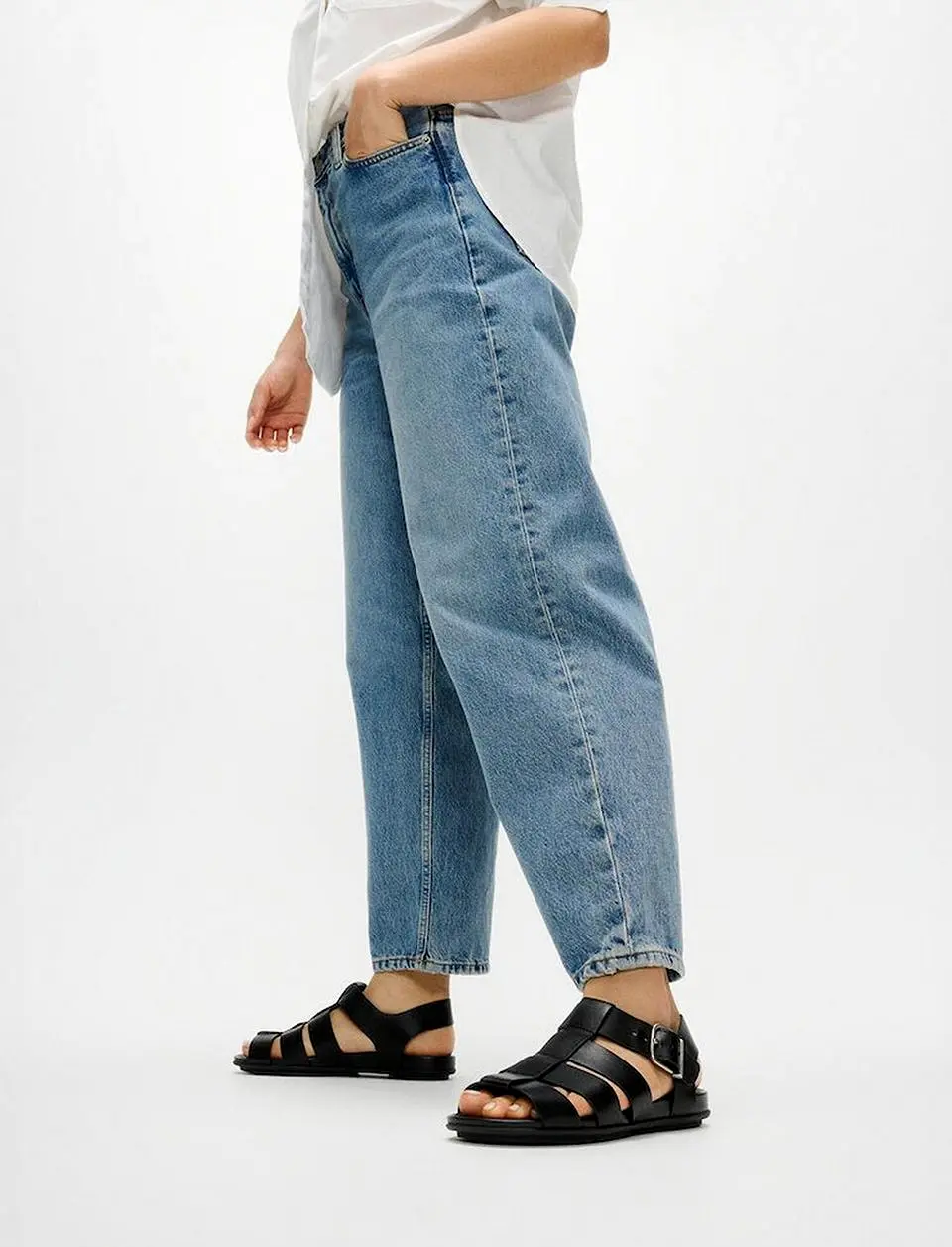 [Samsung C&T Official] Women's Gracie Leather Fisherman Sandals Black (FT64K2S295)